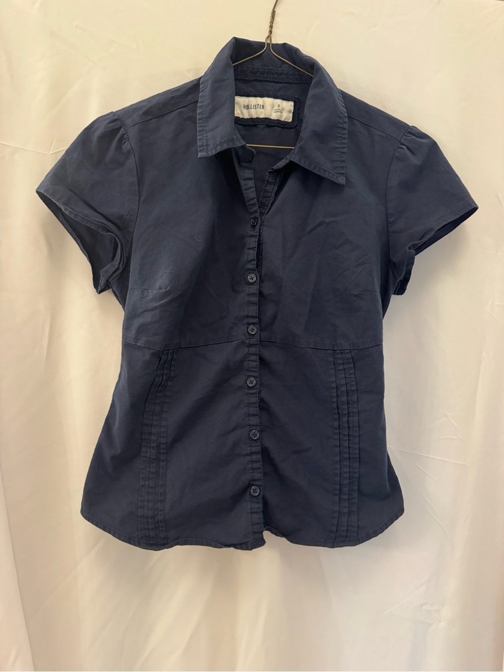 Hollister Navy Short-Sleeve Button-Up Blouse